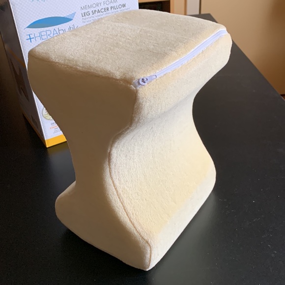 Leg spacer pillow - Picture 3 of 4